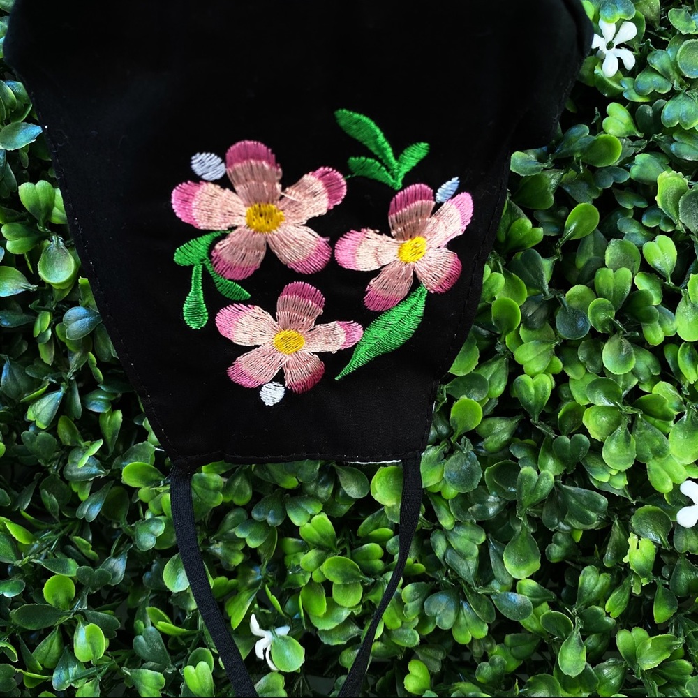 Floral FACE MASK - Picture 3 of 6